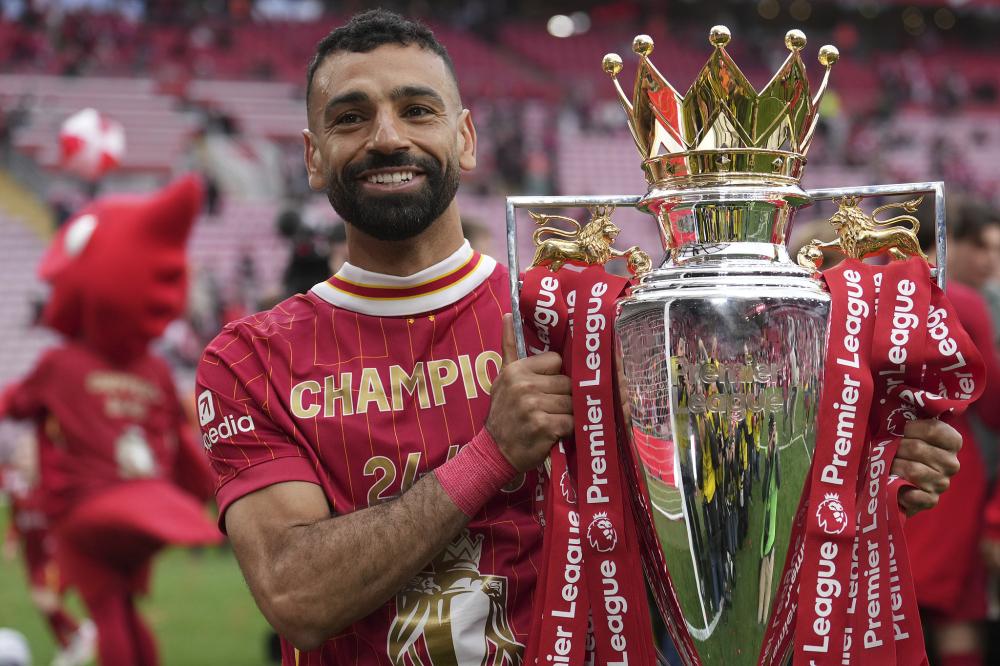 共和报：米兰正考虑冬窗签回41岁的蒂亚戈-席尔瓦